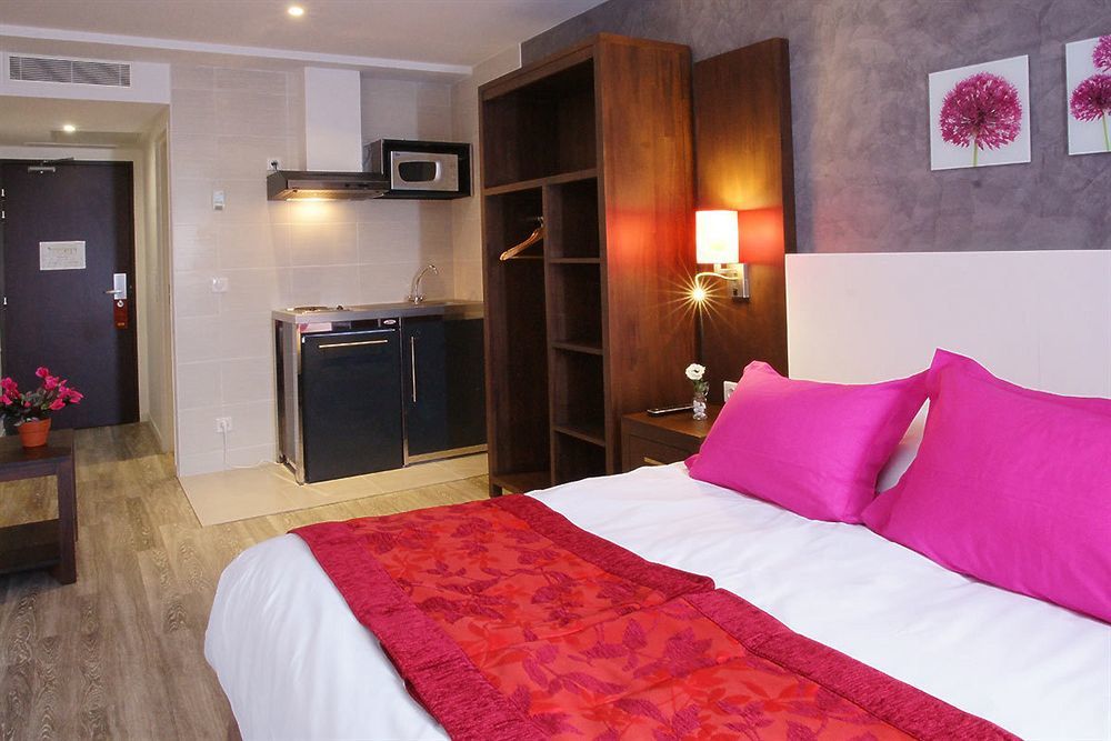 Paris Pacific Paris-villejuif- Pres Du Metro L'hay Les Roses Ligne 14 - Direct Paris-aeroport Orly Et Institut Gustave Roussi Hotel Villejuif