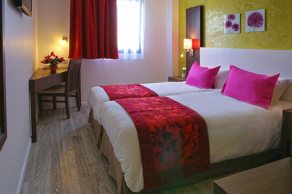 Paris Pacific: Metro-adjacent Near Orly Airport 3* Villejuif